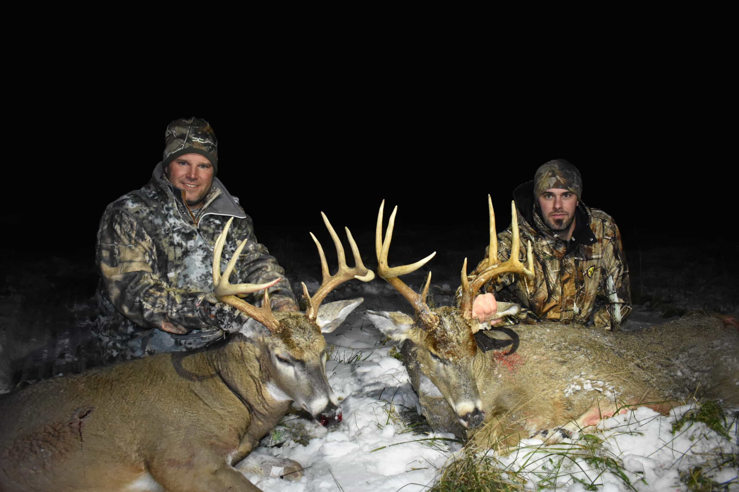 Deer Hunting Photos - Performance Outdoors - Illinois Deer Hunting